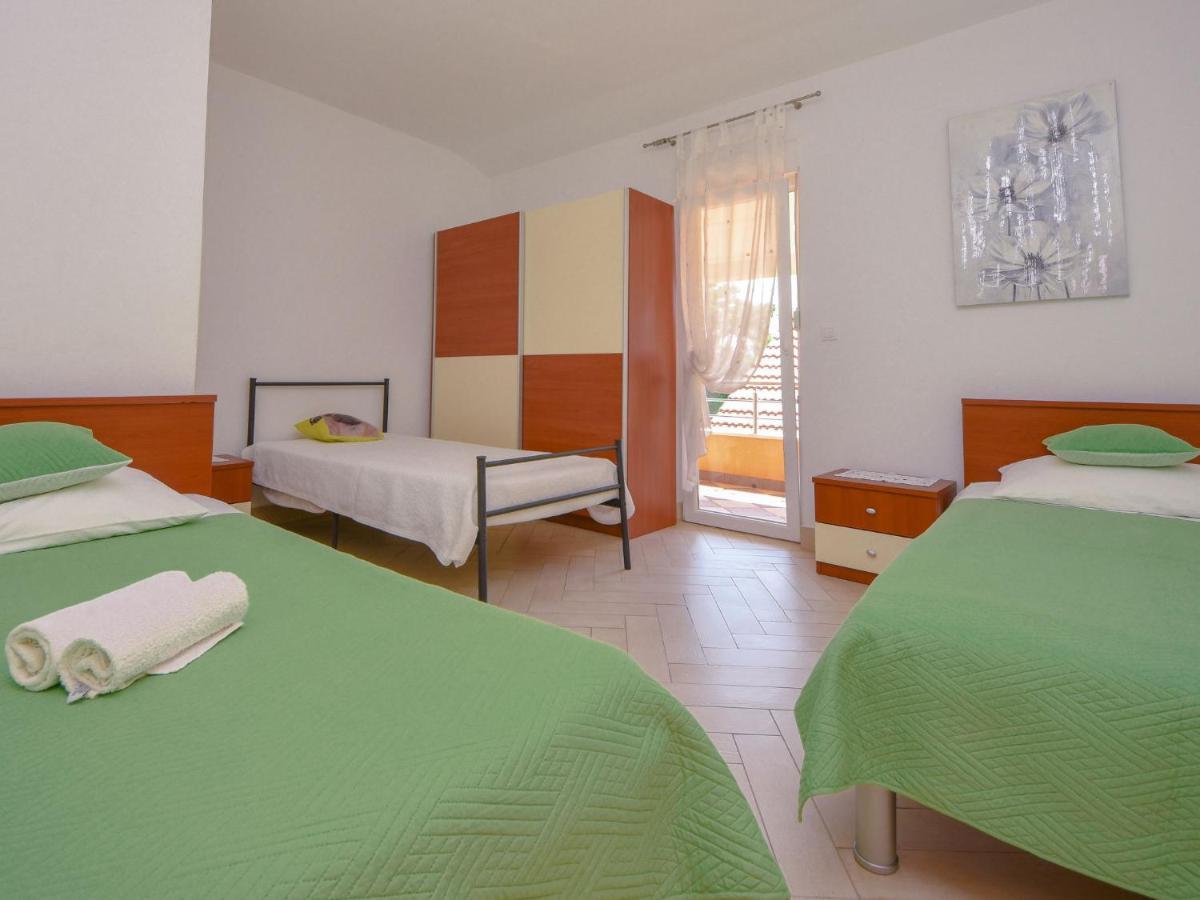 Apartment Tanja By Interhome มาสเลนีซา ภายนอก รูปภาพ